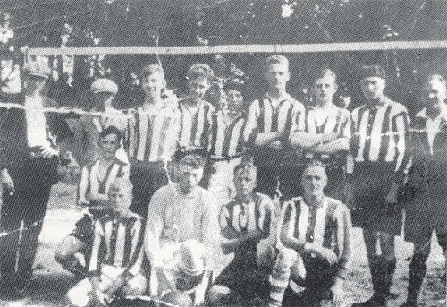 1933 Het toenmalige Sportclub Genemuiden